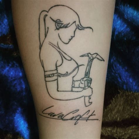 Jacobs added the logo on right arm while ferrell went with his left. Video games | Tatuagem, Ideias de tatuagens, Tatuagens