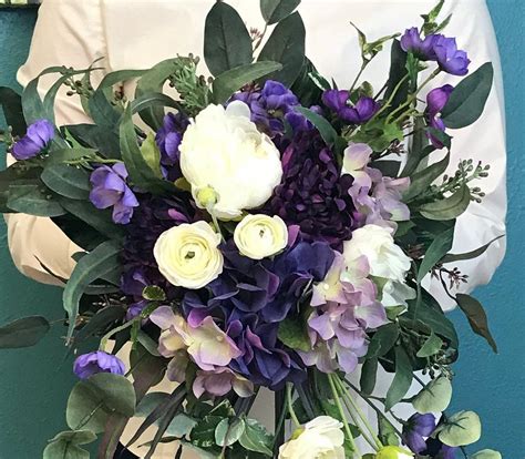 For international shipping rates, please check out at our international site. Regency & Wisteria Purple Bridal Bouquet-Purple Cascading ...
