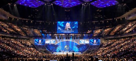 Lakewood Church Message of 'Victory' Praised in New Interactive Book