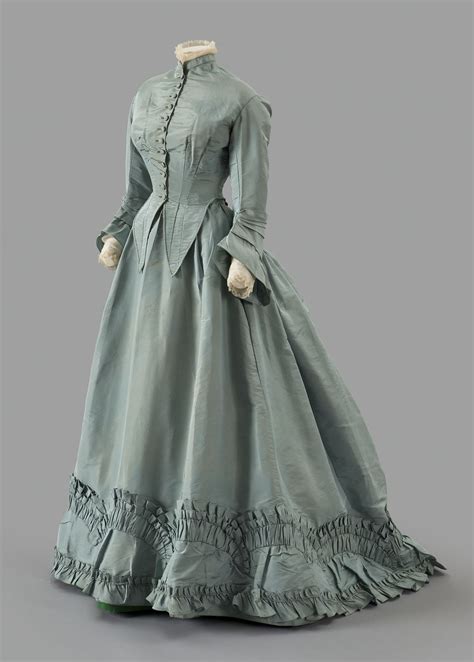 Period Dresses From The 1800 S