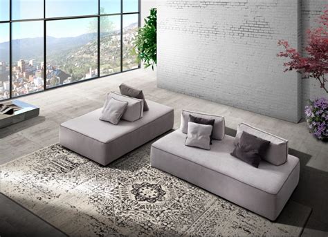 Il divano letto è la soluzione ideale per chi ha problemi di spazio in casa e non dispone. Biel Divani - Programma Silvan - Arredamenti Bleve
