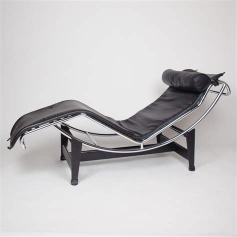 Sold Cassina Le Corbusier Lc4 Chaise Lounge Chair Black Leather D Rose Mod