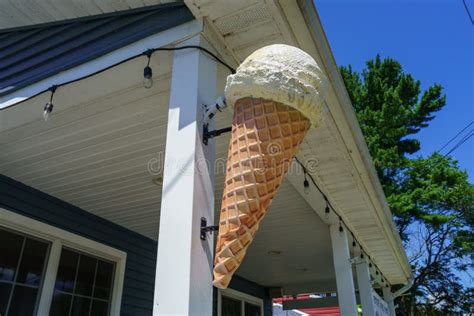Large Ice Cream Cone Sign Editorial Image Image Of Cecil 254257035