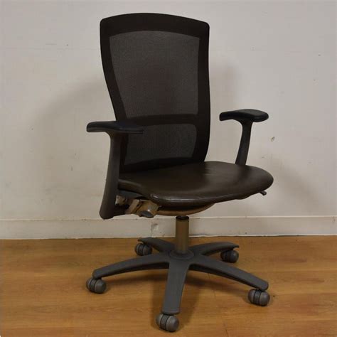 Knoll Life Office Chair 6827?aspect=fit&width=640&height=640