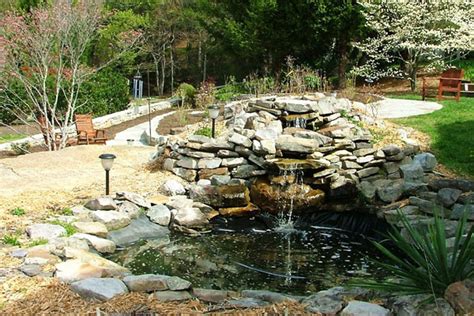 Custom Water Features Raymonds Landscaping