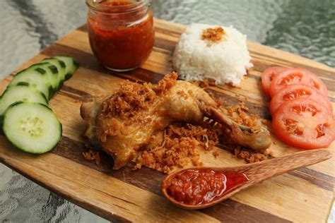 Pecel Ayam Kremes Fried Chicken With Crunchy Crumbles Pimentious