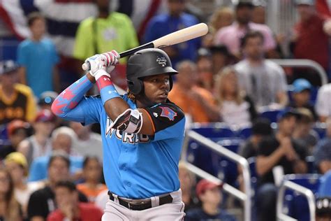 He made his major league debut in april 2019. Vladimir Guerrero Jr. Wallpapers - Wallpaper Cave
