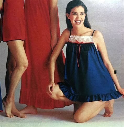 phoebe cates nude pics porn and scenes scandal planet