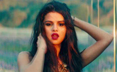 Selena Gomez Video Come And Get It