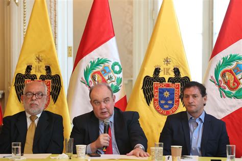 López Aliaga El Nuevo Alcalde De Lima Que Ya Incumple Su Principal Promesa Servindi
