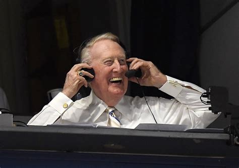 Vin Scully Dodgers Broadcaster For 67 Years Dies At 94 Chattanooga