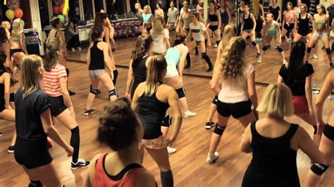 new video from dancehall and twerkout by domi bday workshops hot youtube