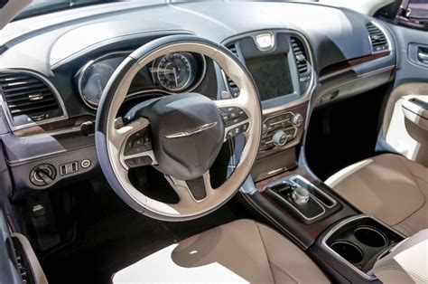 Cars Discourse 2015 Chrysler 300