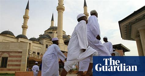 Muslims Celebrate Eid Al Fitr World News The Guardian