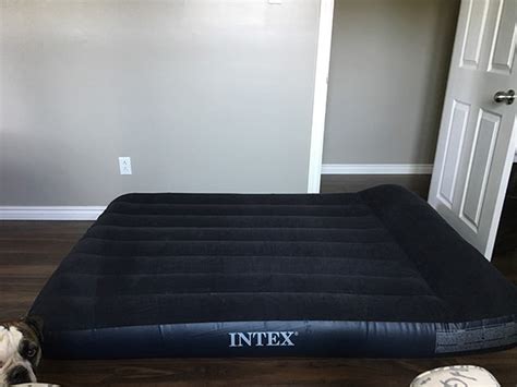 Therefore, its versatile use makes it great for homes with limited living space, camping, and traveling. Intex Pillow Rest Classic Airbed with Built-in Pillow and ...