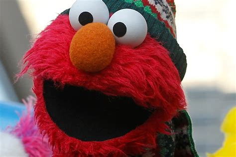 Elmo Lin Manuel Miranda Team Up For Sesame Street Coronavirus