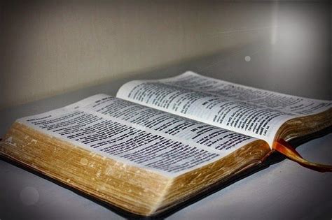 Donde Comprar Una Biblia Cristiana Y Como Saber Cual Es La Correcta