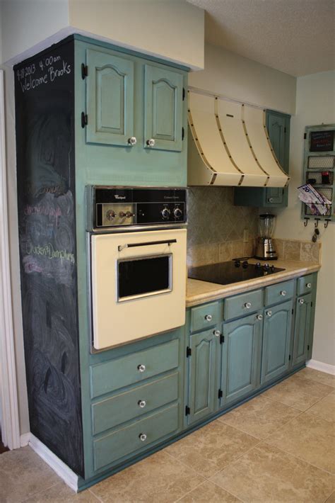 Pictures Of Chalk Painted Kitchen Cabinets Wow Blog