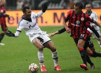 Un crack del Schalke enseñó más de la cuenta