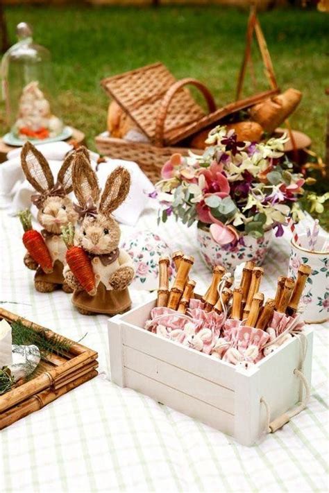 Pin By Alle Knight On Party Decor Spring Easter Decor Easter Picnic