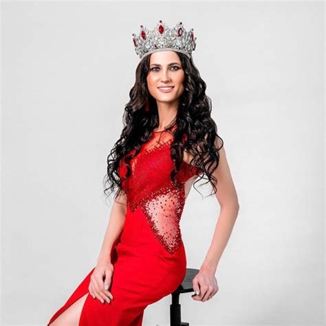 Корона для конкурса красоты Миссис Россия International в интернет