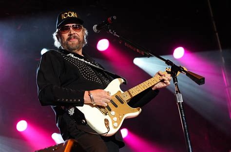 Hank Williams Jr Returns To Monday Night Football With Jason Derulo