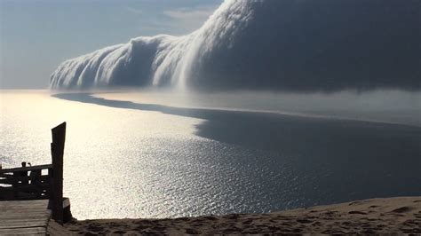 Roll Cloud Over Lake Michigan June 11 2016 Youtube