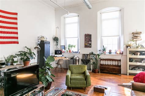 House Tour A Vintage Filled Loft In A Former Church Apartment Therapy
