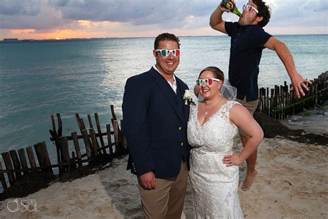 This Is The Ultimate Photobomb Post Including Destination Wedding