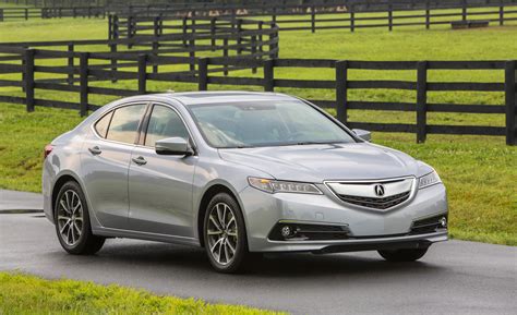 2015 Acura Tlx Review Small Luxury Sedan With Power 22 Cars