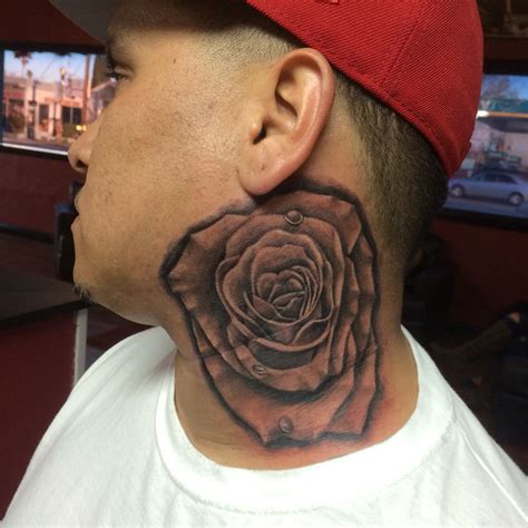 Neck Rose Done By Paco Ruelas Paco Polynesian Tattoo Tattoos Rose