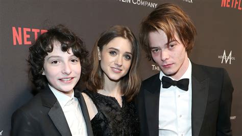 Natalia Dyer Parties With ‘stranger Things Co Stars Charlie Heaton
