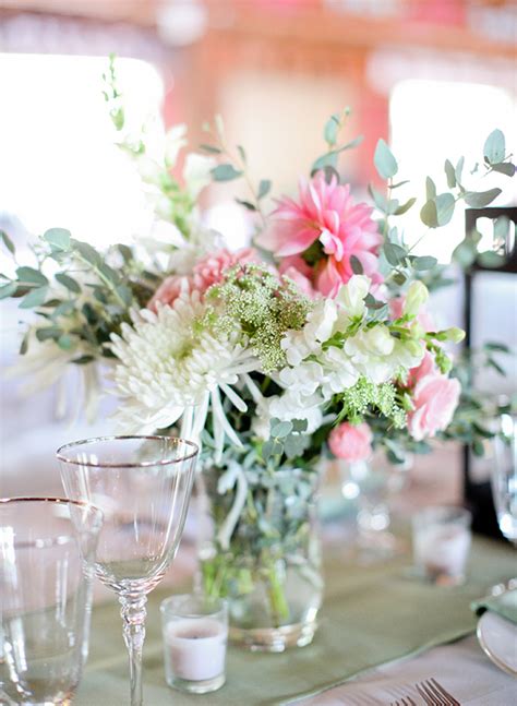 14 Dreamy Mint Weddings Inspired By This