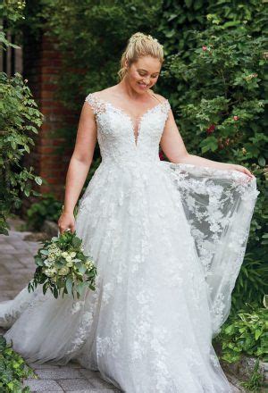 Check spelling or type a new query. Brautkleider für Mollige / XXL | Seite 7 von 8 | HOCHZEIT ...