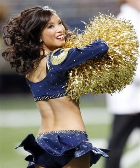 Nfl And College Cheerleaders Photos Nfl Draft Round 1 St Louis Rams Are On The Clock