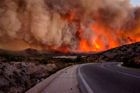 State Of Emergency In Chios Greece Due To Largest Wildfire In Years