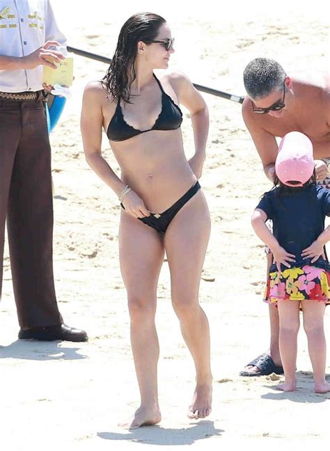 Katharine Mcphee Bikini Candids At A Beach In Hawaii Gotceleb My XXX
