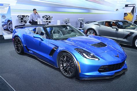 2015 Chevrolet Corvette Z06 Goes Topless At The New York Auto Show