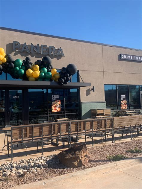 Normal panera bread are open on standard business hours and are open from 6:00. Is Panera Bread Open On Christmas / The first panera bread was opened in 1987 in kirkwood ...