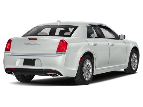 2022 Chrysler 300 300 Touring Price Specs And Review Fortier