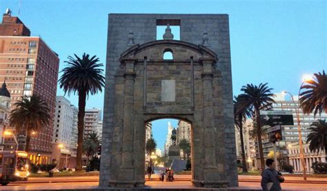 2 Self Guided Walking Tours In Montevideo Uruguay Maps