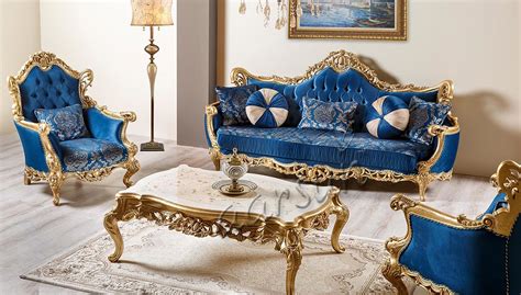 Vi fremstiller også andre slags møbler, såsom borde og stole, senge, madrasser og skab. Royal Blue Sofa Set Quality wood SF-0035
