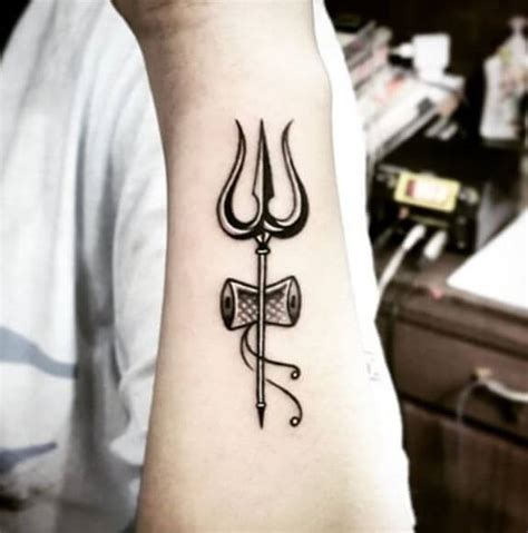 So there are such a lot of innovative and exquisite designs, that we accumulate for you men. 50+ Simple Tattoos Designs for Men With Meaning (2019 ...
