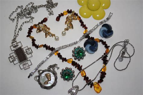 Vintage Costume Jewelry Lot Collectors Weekly