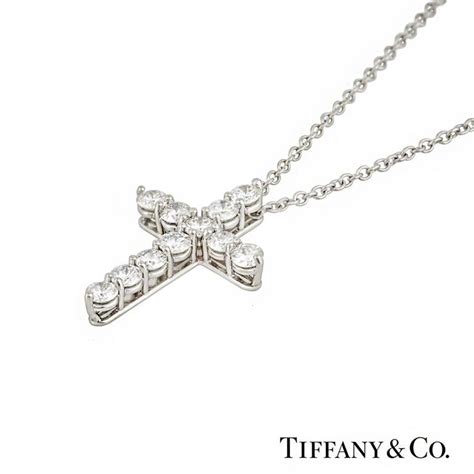 We did not find results for: Tiffany and Co. Diamond Cross Pendant at 1stdibs