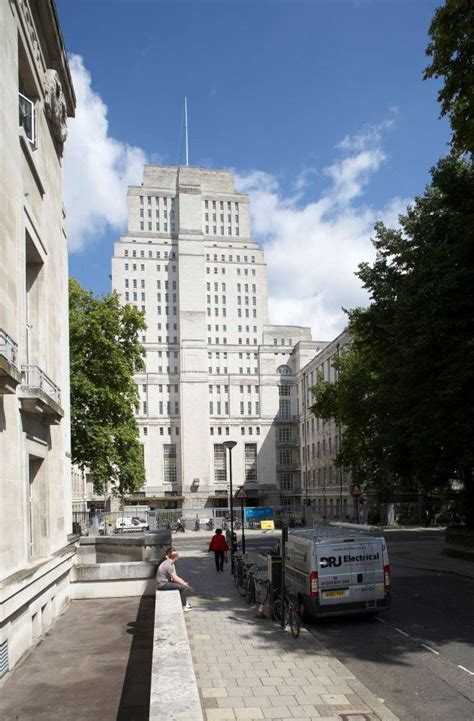 Senate House University Of London Architecture Architecture Art