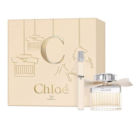 Chloé Eau De Parfum T Set Beautiful Perfume Bottle Chloe Ts
