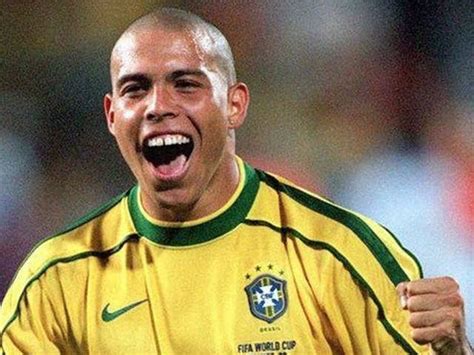 We did not find results for: 1001 Pictures of Mankind: Ronaldo Brazil