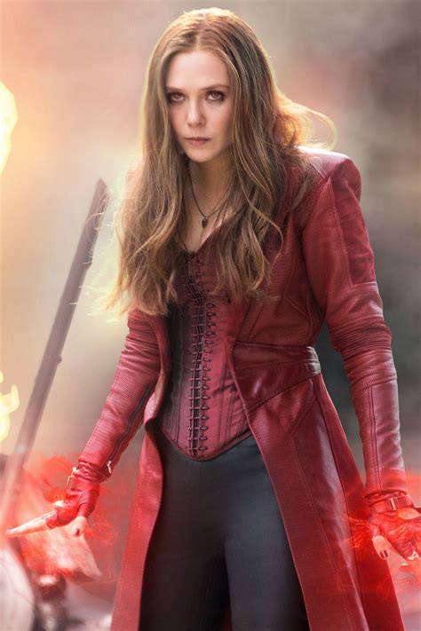 Marvels Scarlet Witch Avengers Outfits Witch Wallpaper Red