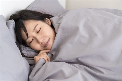 How To Fall Asleep Fast 5 Tested Strategies Sleep Foundation